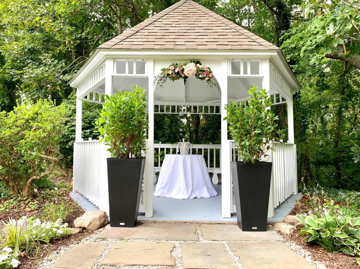 Ashley Manor Bed & Breakfast Barnstable Dış mekan fotoğraf