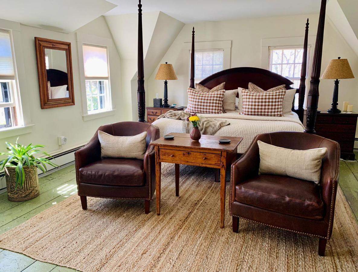 Ashley Manor Bed & Breakfast Barnstable Dış mekan fotoğraf