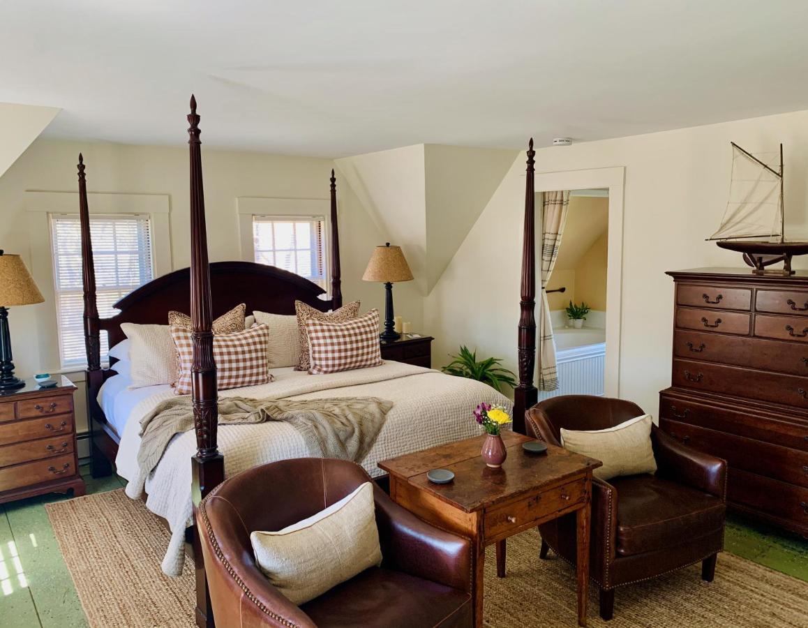 Ashley Manor Bed & Breakfast Barnstable Dış mekan fotoğraf