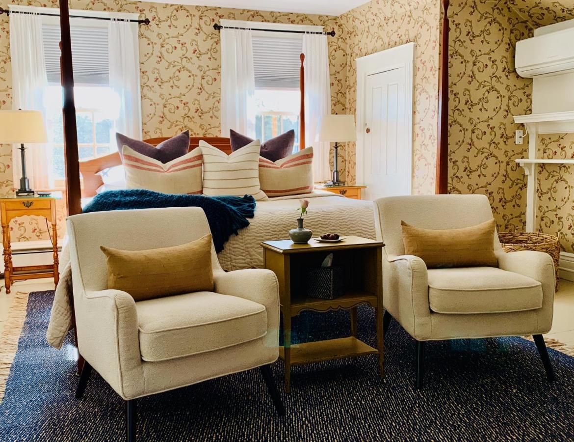 Ashley Manor Bed & Breakfast Barnstable Dış mekan fotoğraf