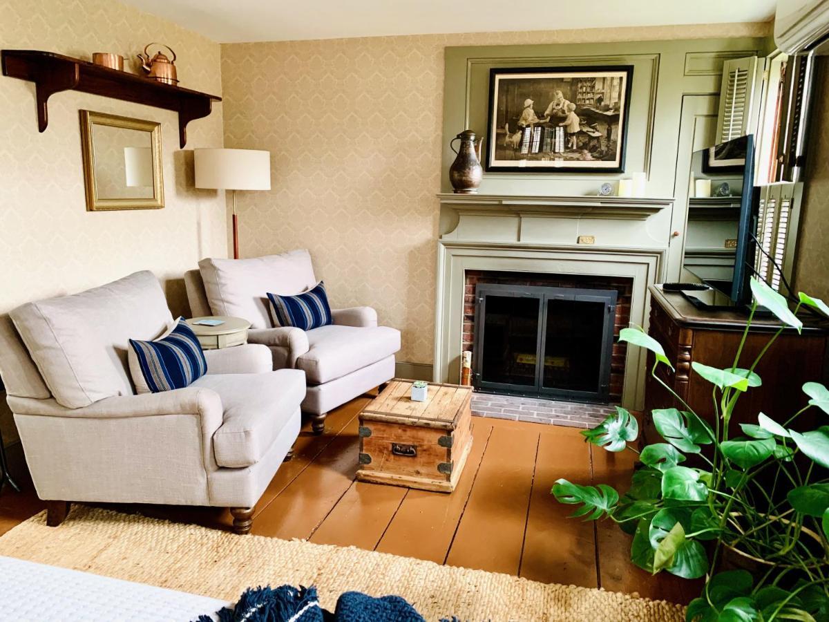 Ashley Manor Bed & Breakfast Barnstable Dış mekan fotoğraf