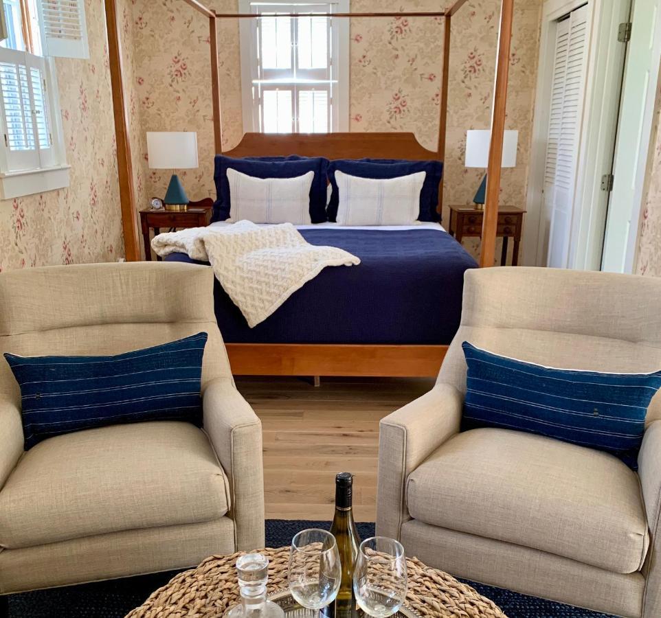 Ashley Manor Bed & Breakfast Barnstable Dış mekan fotoğraf